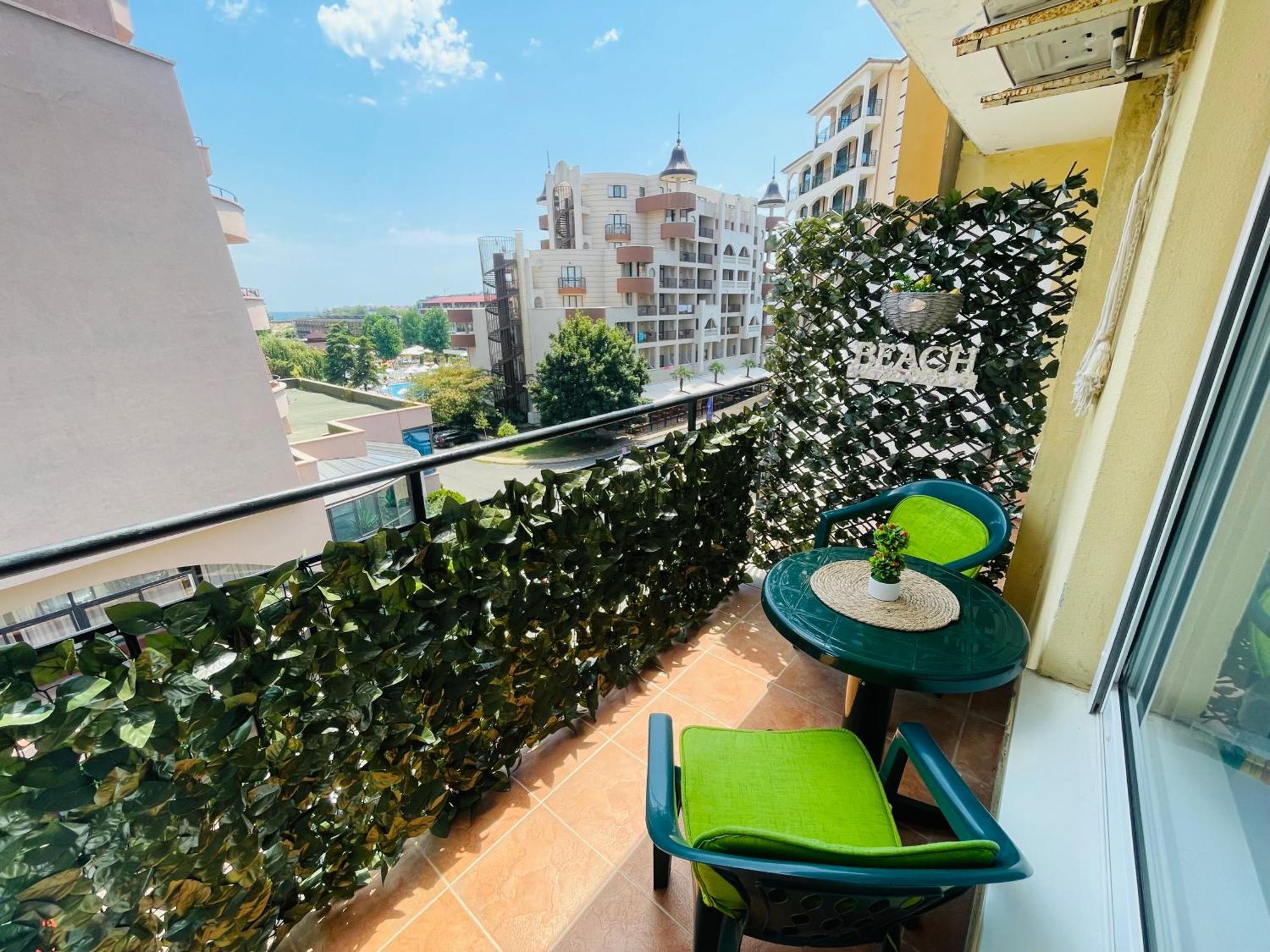 Blue Marine - Daneli Apartment Солнечный берег Экстерьер фото