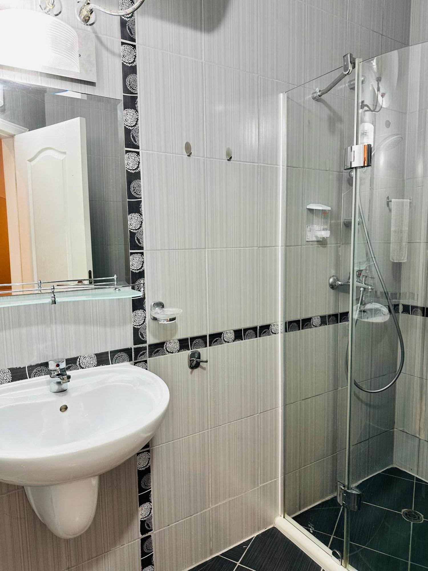 Blue Marine - Daneli Apartment Солнечный берег Экстерьер фото
